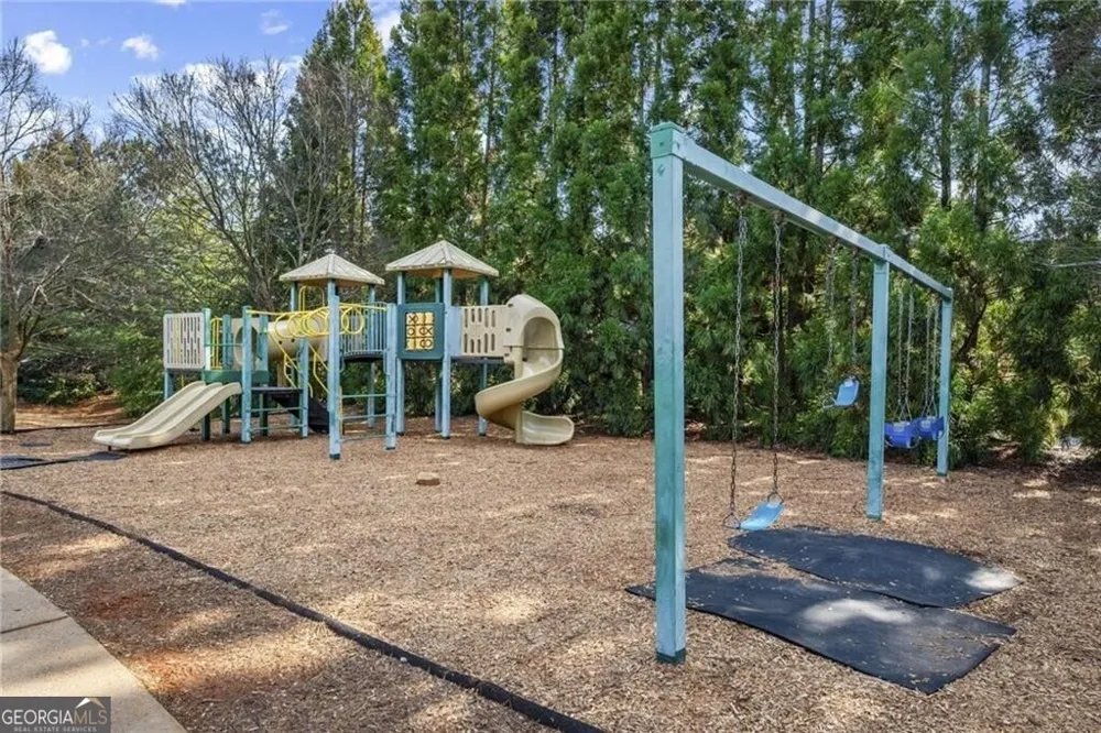 5050 Savannah RUN Cumming, GA 30040