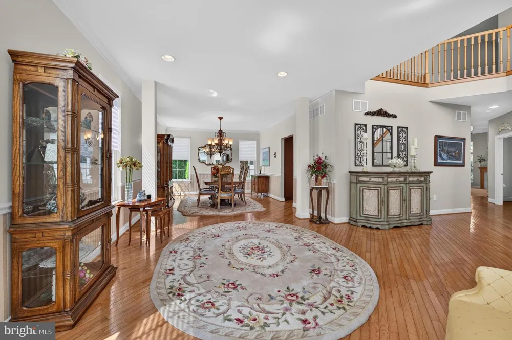 4 FLORABUNDA LANE Cinnaminson, NJ 08077