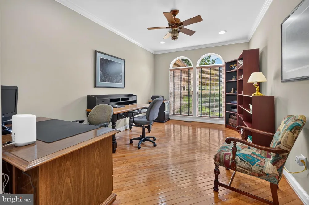 4 FLORABUNDA LANE Cinnaminson, NJ 08077