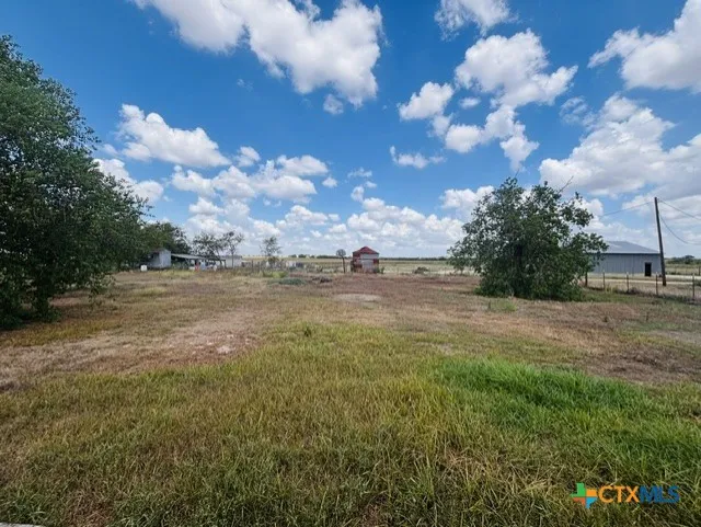 8448 W State Hwy 97 Cost, TX 78614