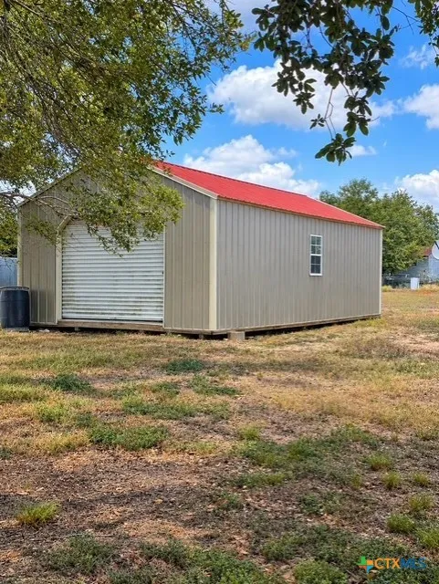 8448 W State Hwy 97 Cost, TX 78614