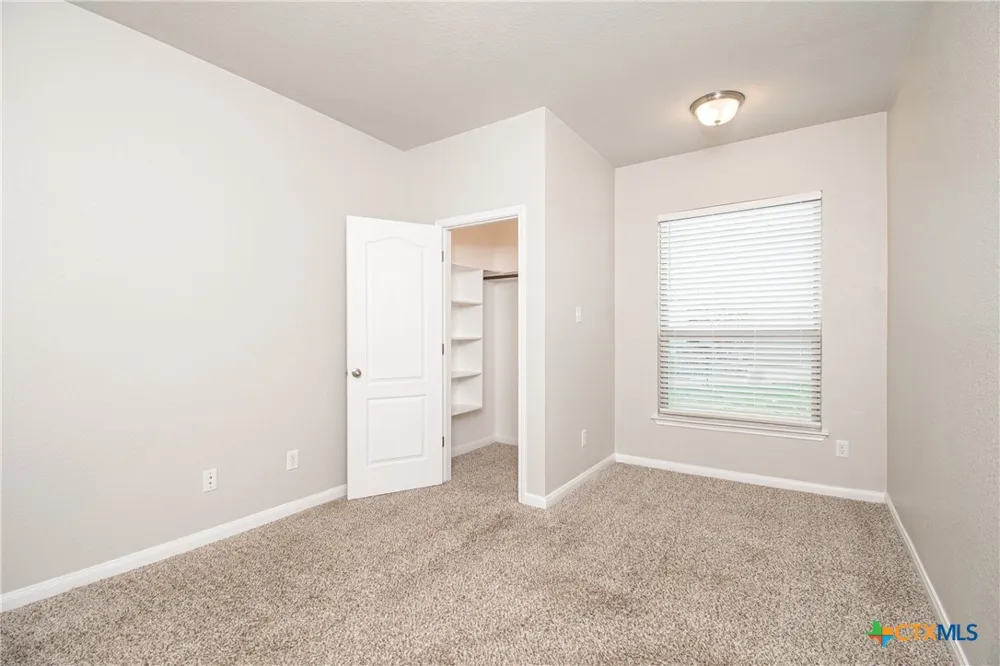 6114 Wheaton Loop Temple, TX 76502
