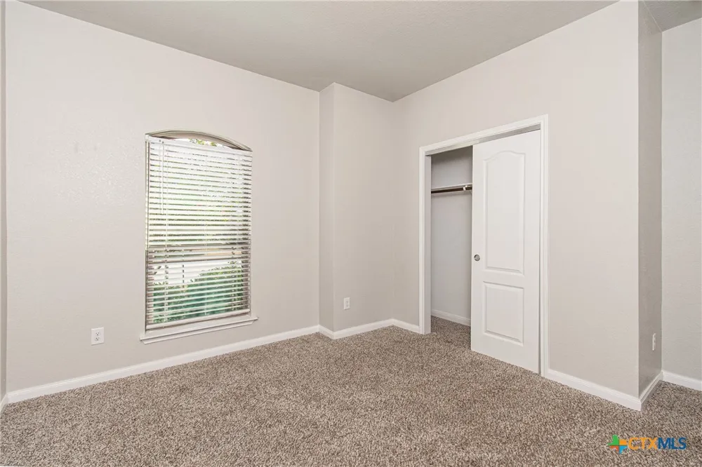 6114 Wheaton Loop Temple, TX 76502