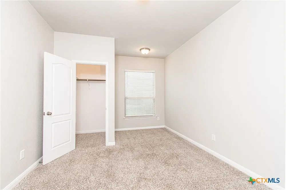 6114 Wheaton Loop Temple, TX 76502
