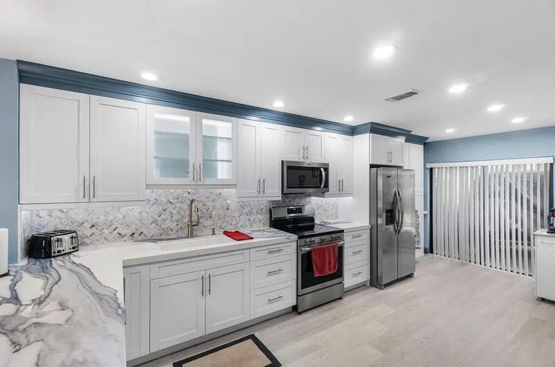 29 WESTGATE LANE #29B Boynton Beach, FL 33436