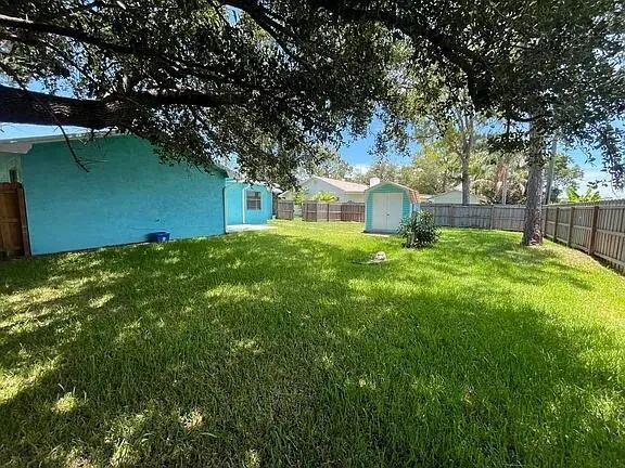 574 SW DUVAL AVENUE Port St. Lucie, FL 34983