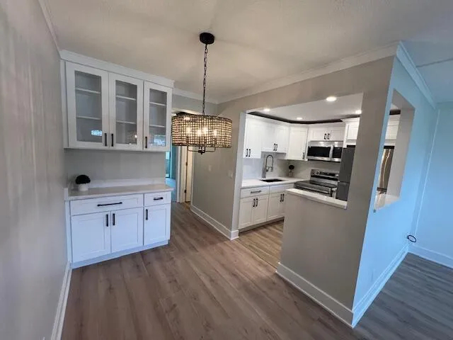 124 SHEFFIELD F West Palm Beach, FL 33417