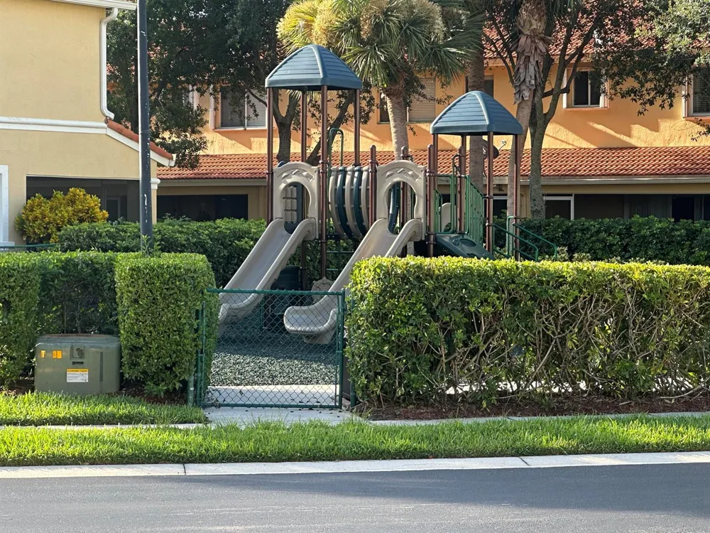 1044 Arezzo Circle Boynton Beach, FL 33436