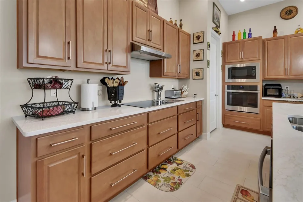 859 LILIANA DRIVE Deland, FL 32724
