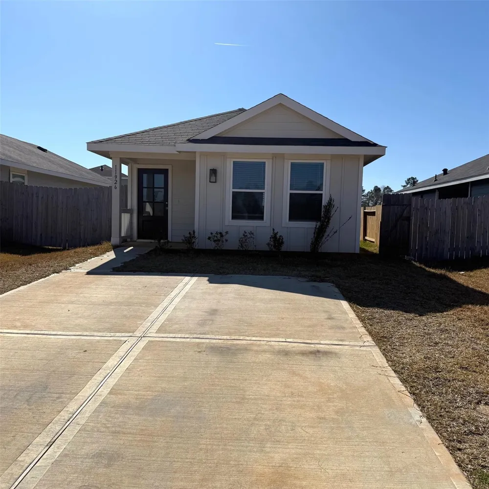 11926 Midas Lane Willis, TX 77378