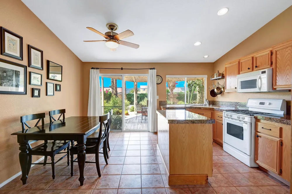 45583 King Palm Drive Indio, CA 92201