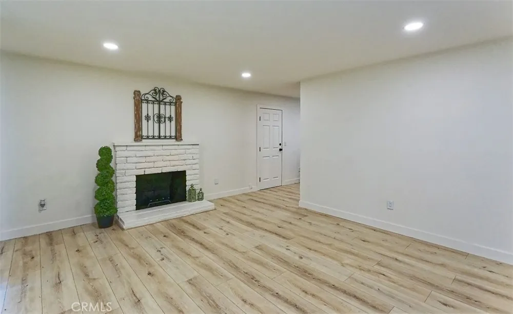 14912 Condor Victorville, CA 92394