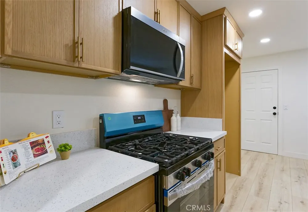 14912 Condor Victorville, CA 92394