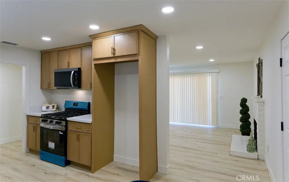 14912 Condor Victorville, CA 92394