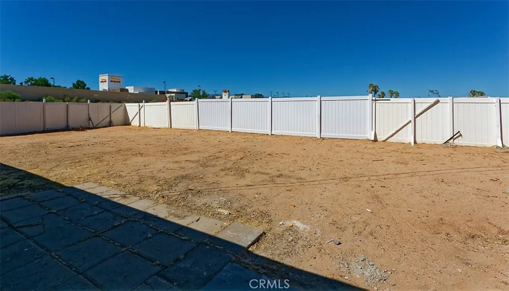 14912 Condor Victorville, CA 92394