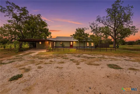 2030 Dreyer Lane
