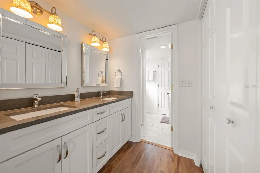 301 ISLAND WAY #E Clearwater, FL 33767
