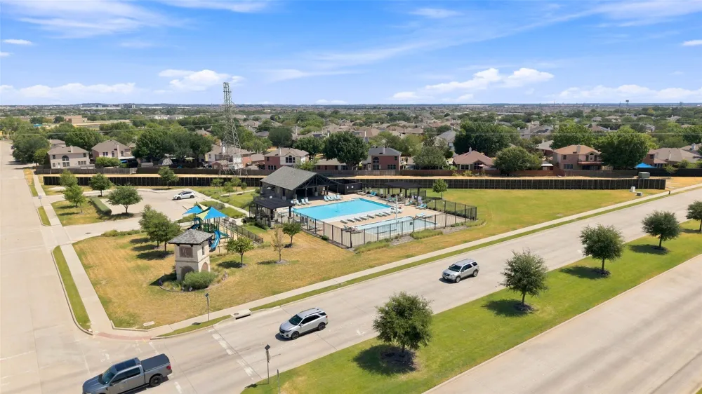 629 Dunster Lane Saginaw, TX 76131