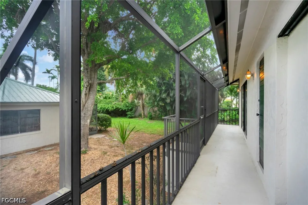 W Riverside Drive Fort Myers, FL 33901