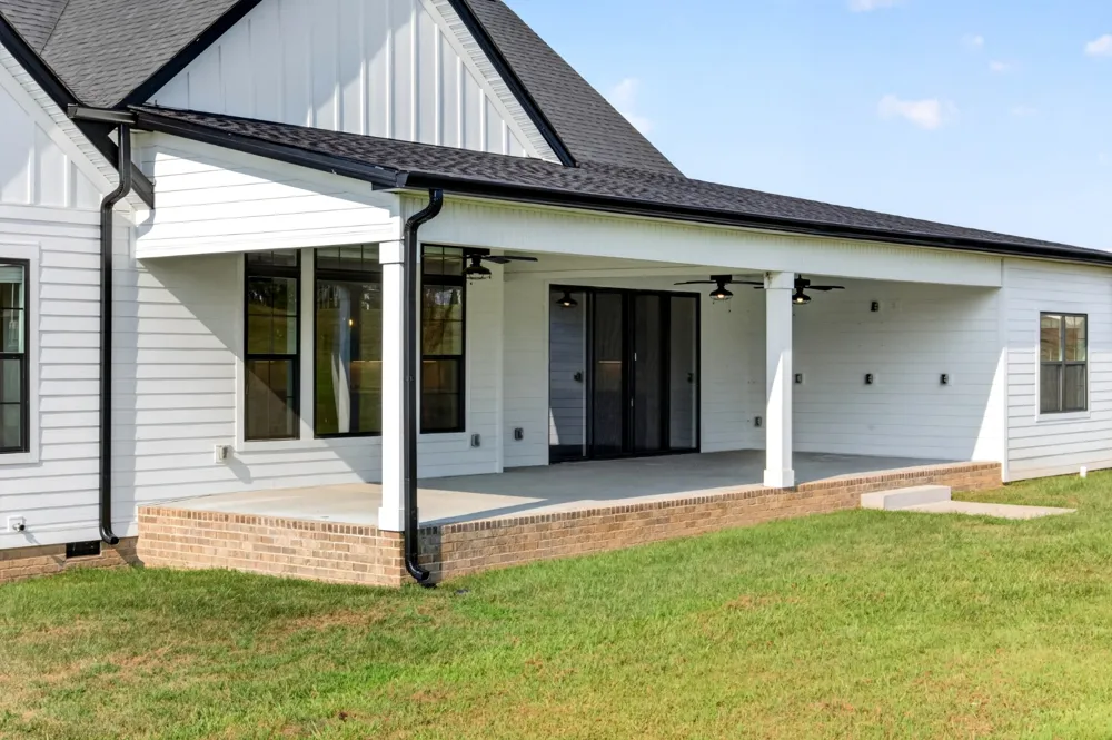 105 Sarah Frances Ct Clarksville, TN 37043