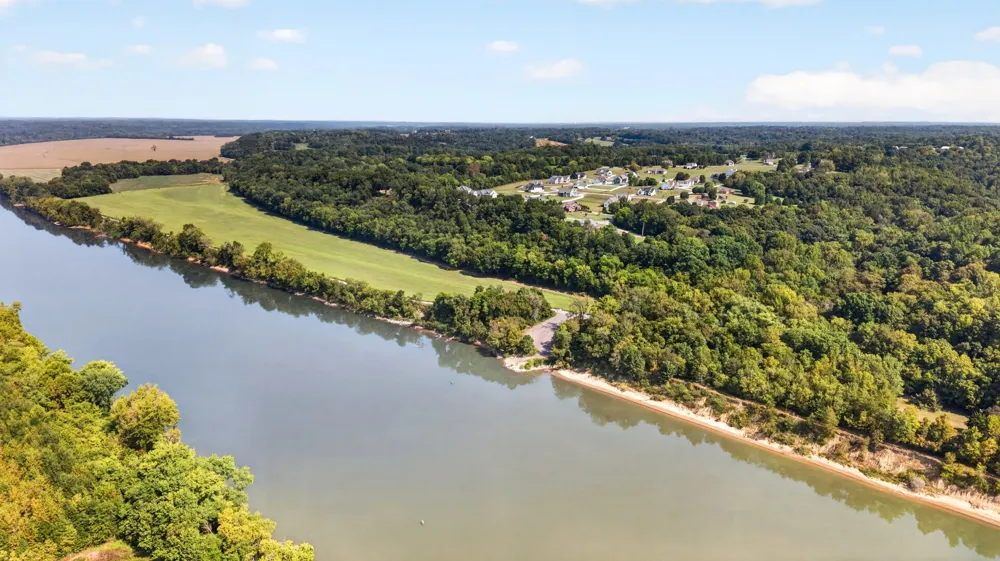 105 Sarah Frances Ct Clarksville, TN 37043