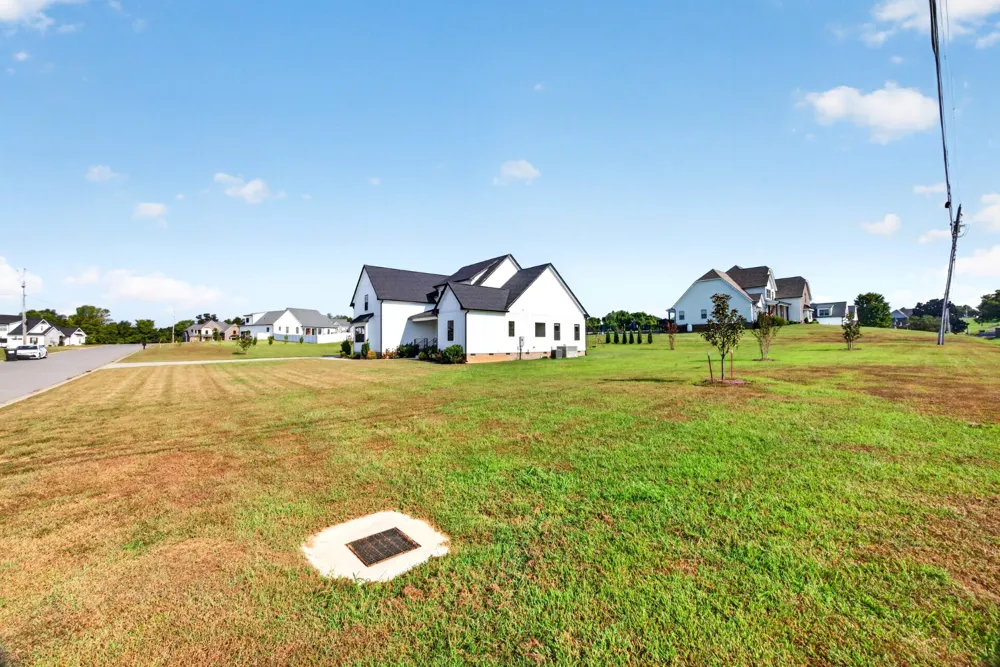 105 Sarah Frances Ct Clarksville, TN 37043