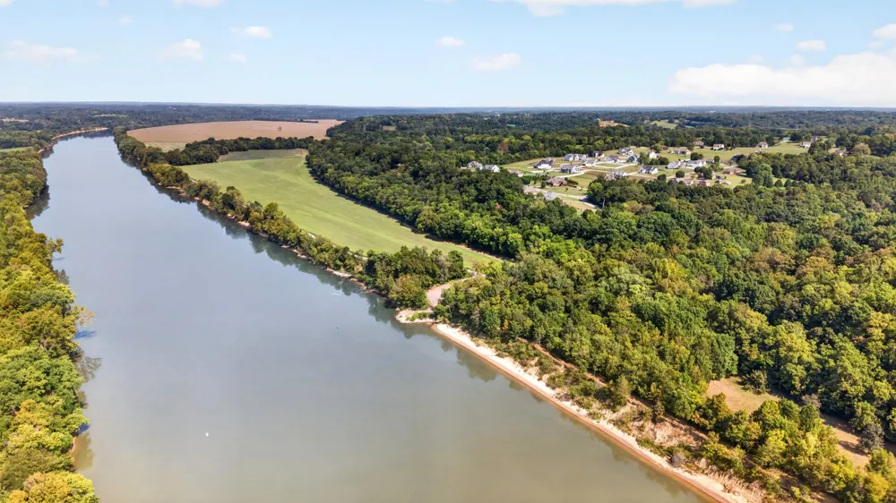 105 Sarah Frances Ct Clarksville, TN 37043