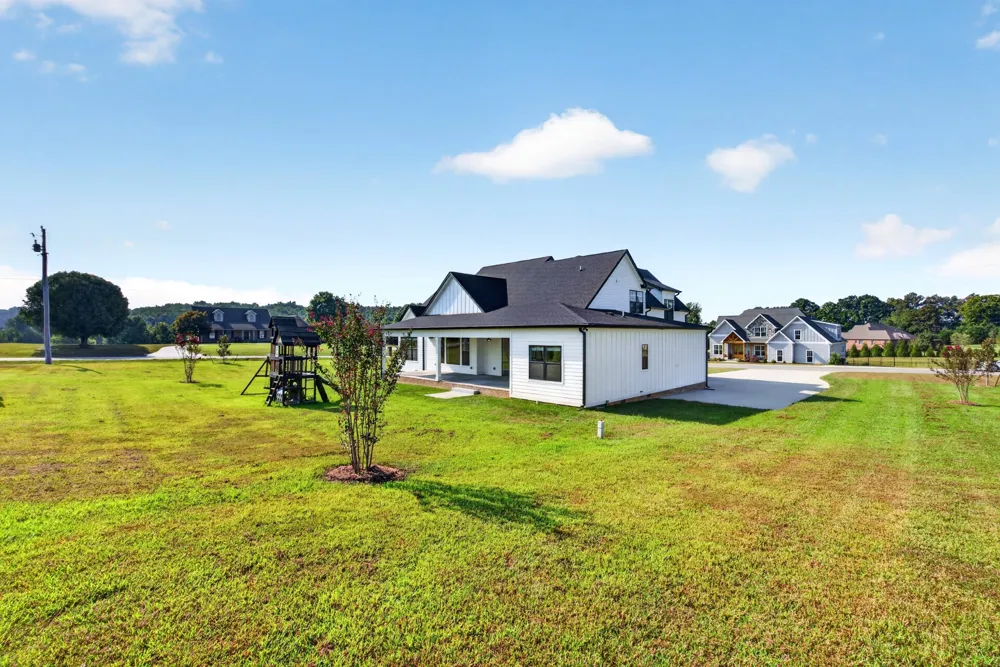 105 Sarah Frances Ct Clarksville, TN 37043