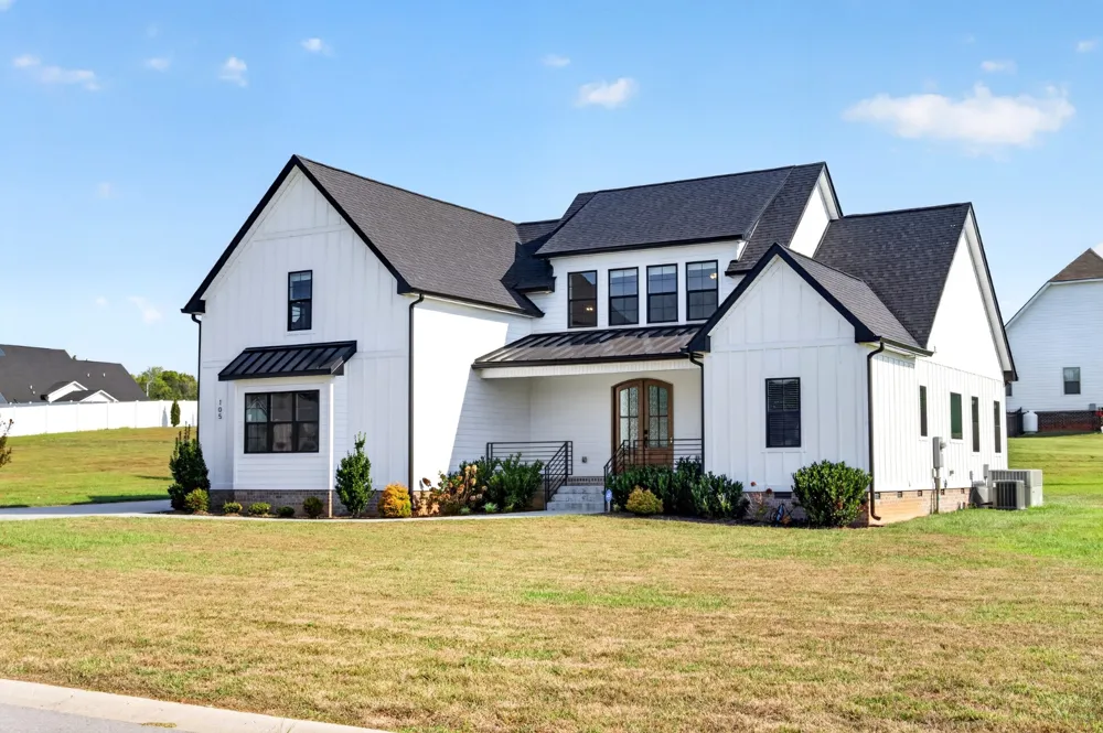 105 Sarah Frances Ct Clarksville, TN 37043