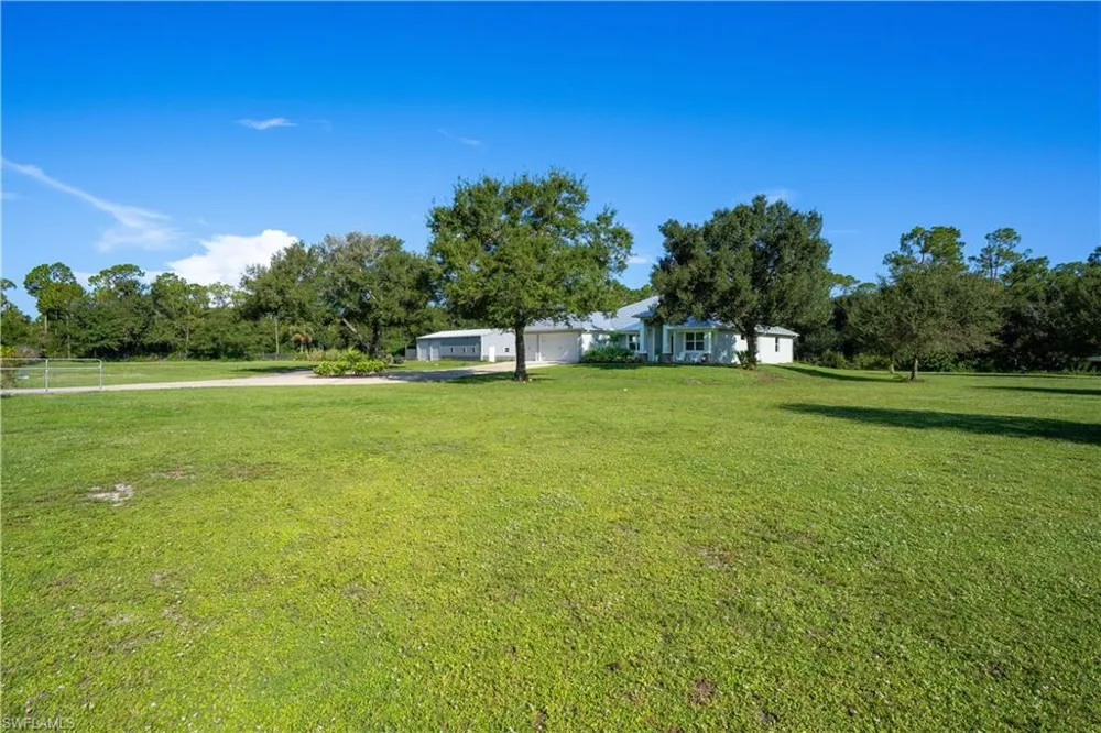 19181 Meredith Road North Fort Myers, FL 33917