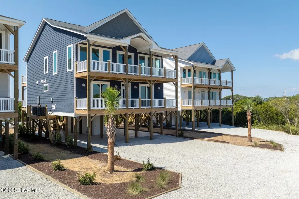 113 Lacosta Place North Topsail Beach, NC 28460