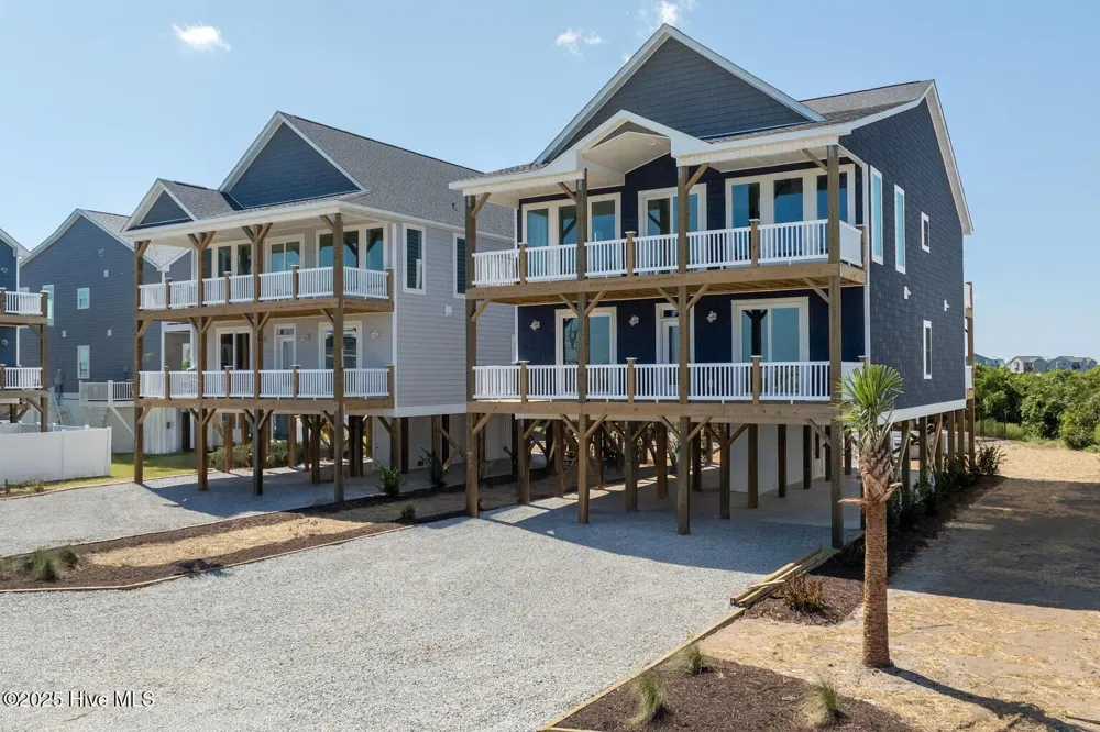 113 Lacosta Place North Topsail Beach, NC 28460