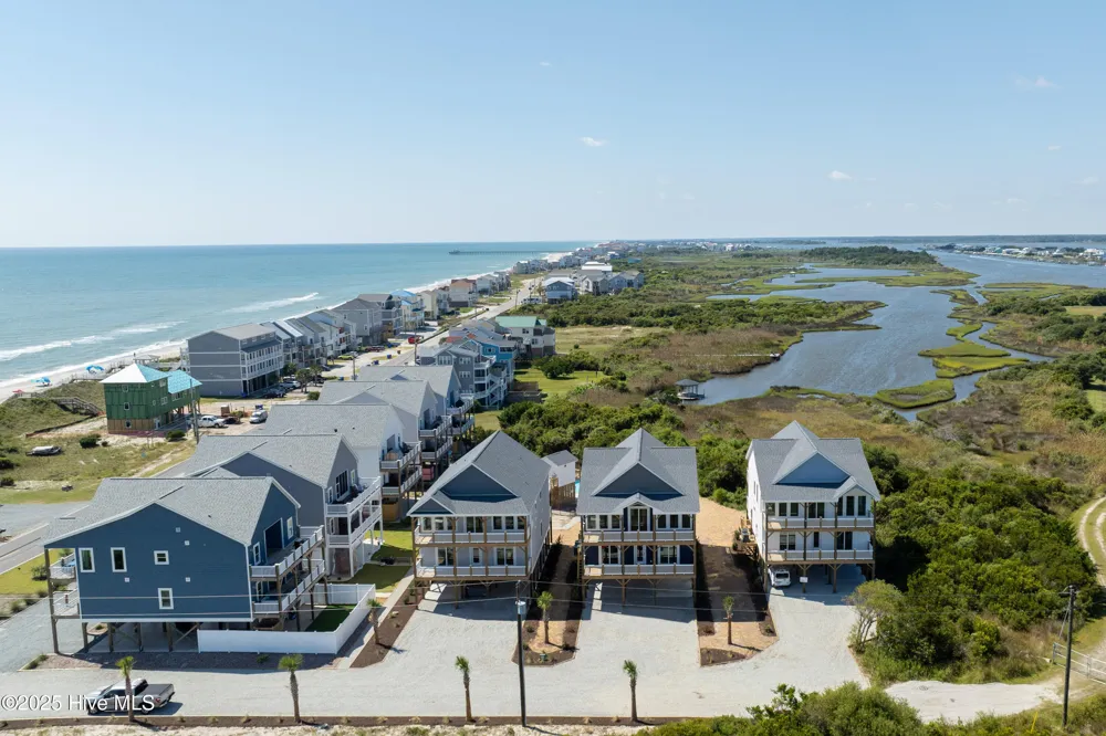 113 Lacosta Place North Topsail Beach, NC 28460