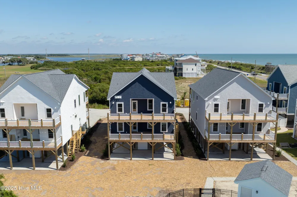 113 Lacosta Place North Topsail Beach, NC 28460