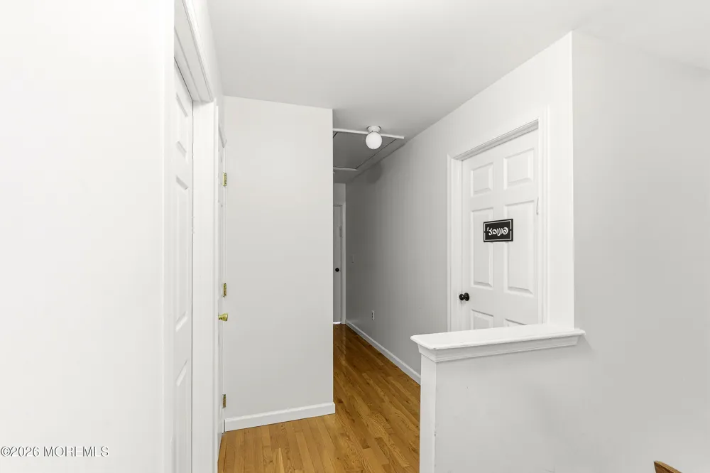 11 Mills Lane Jackson, NJ 08527
