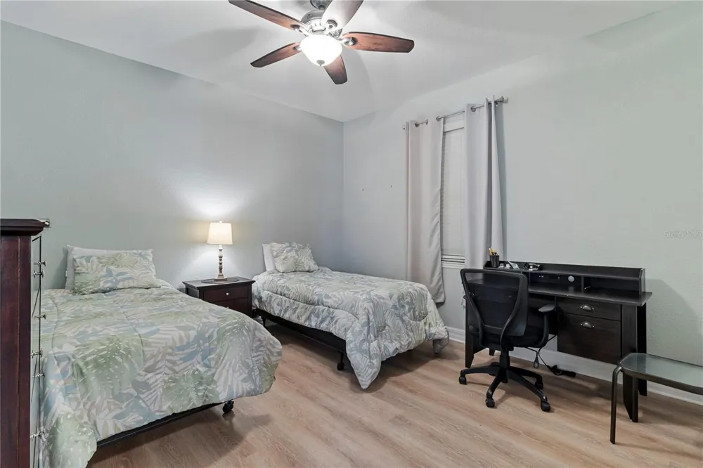 40 CLUBHOUSE COURT Rotonda West, FL 33947