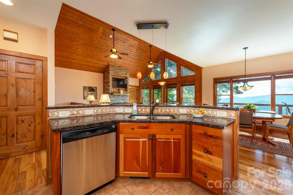 30 Wedgewood Terrace Black Mountain, NC 28711