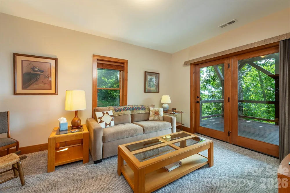 30 Wedgewood Terrace Black Mountain, NC 28711