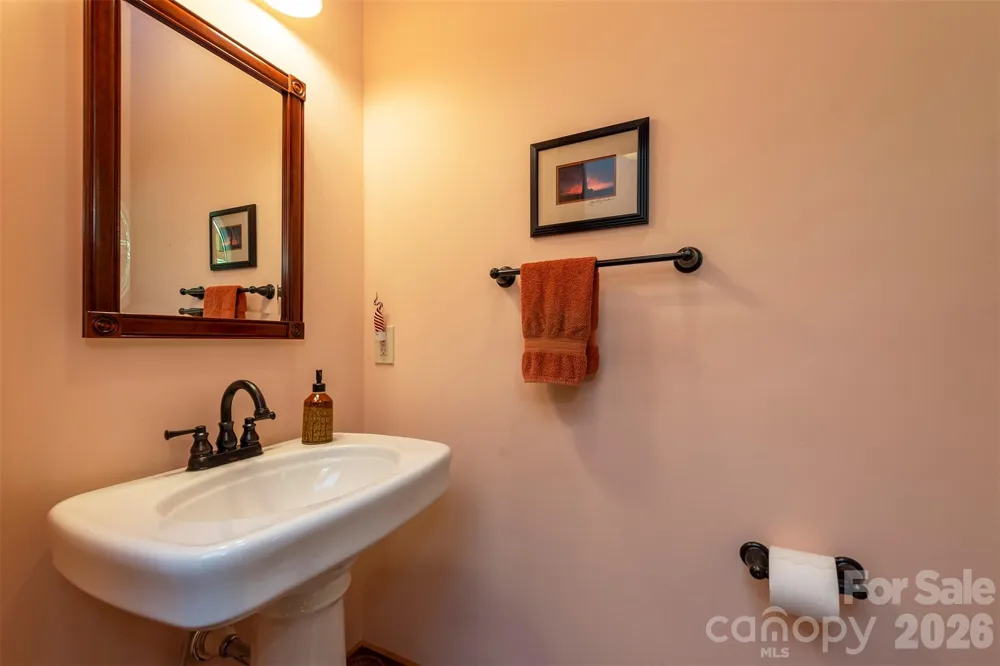 30 Wedgewood Terrace Black Mountain, NC 28711