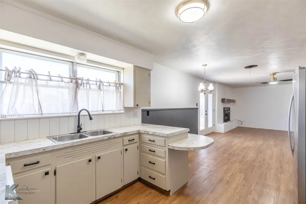 1417 Westwood Drive Abilene, TX 79603