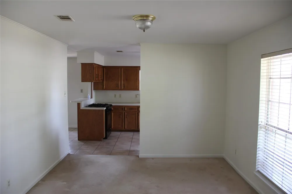 2160 Farm To Market Road 949 Alleyton, TX 78934