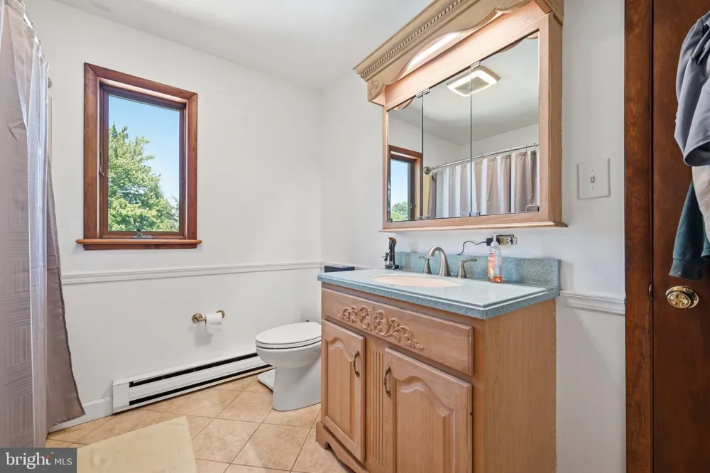 3301 MILLER ROAD Pennsburg, PA 18073