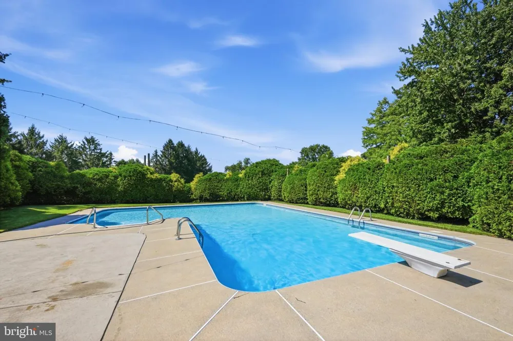 3301 MILLER ROAD Pennsburg, PA 18073