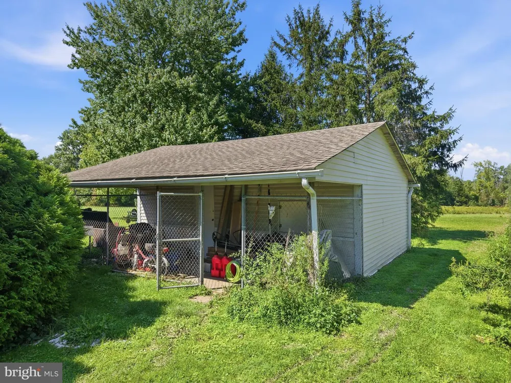 3301 MILLER ROAD Pennsburg, PA 18073