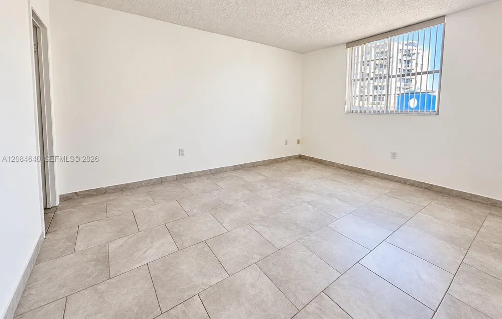 5055 NW 7th St #708 Miami, FL 33126