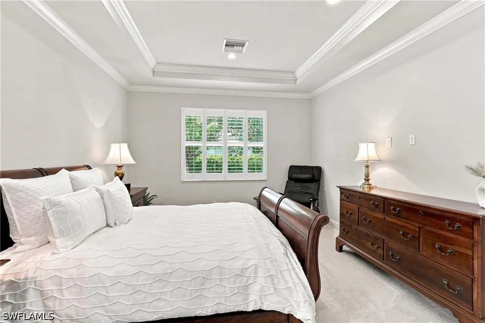 Mustique Lane Naples, FL 34114