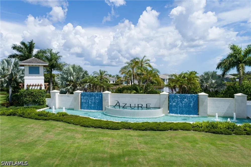 Mustique Lane Naples, FL 34114