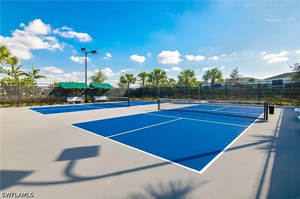 Mustique Lane Naples, FL 34114