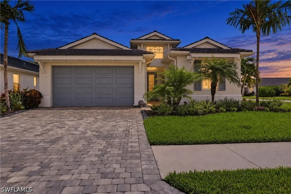 Mustique Lane Naples, FL 34114