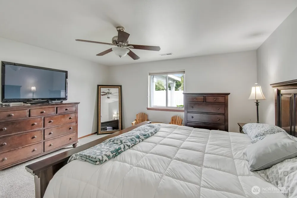 1534 Larkspur Drive Richland, WA 98352